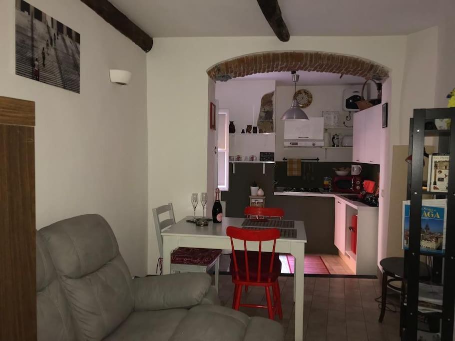 L'antro Delle Sibille Un Nido Di E Intimita Apartment Genua